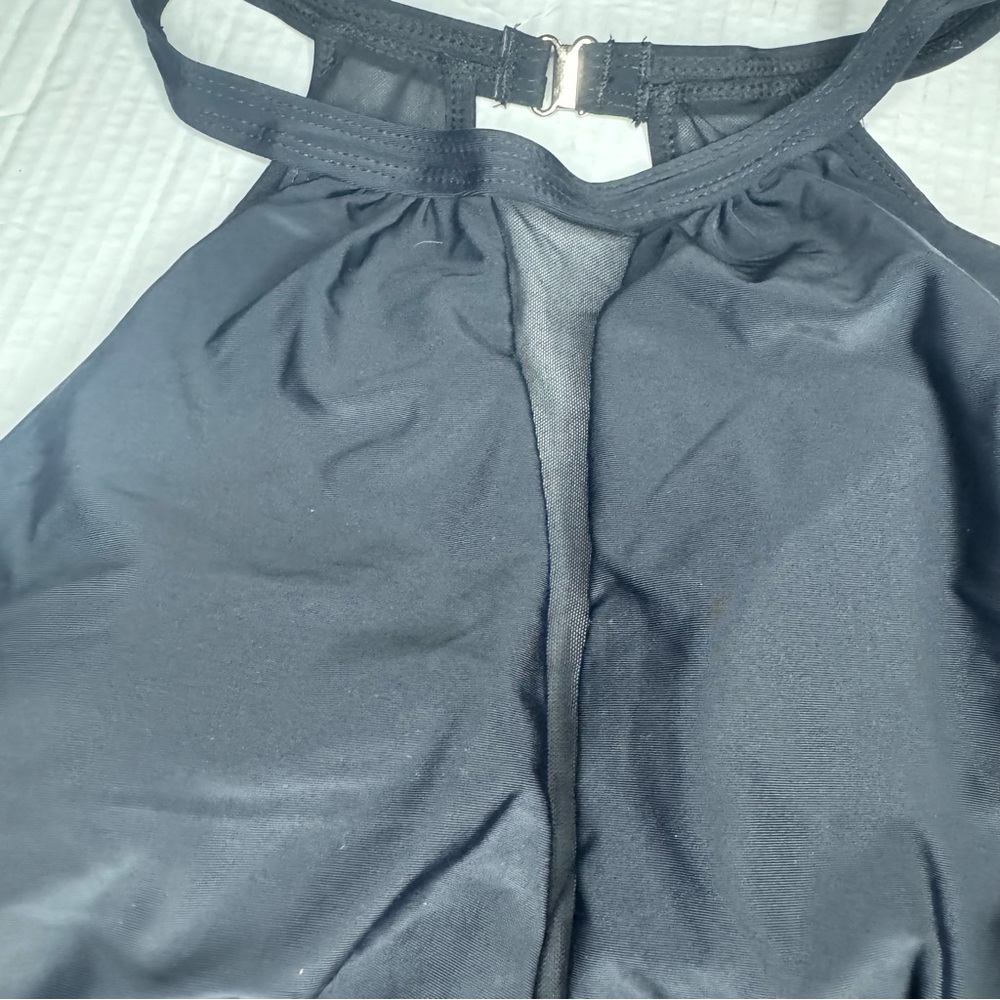 One piece halter swimsuit size 16w - Picture 5 of 10